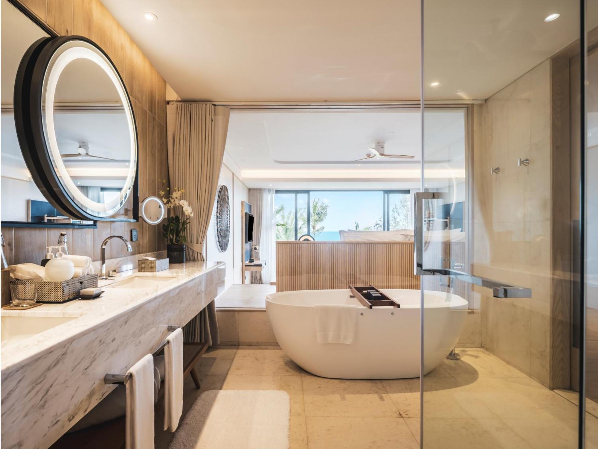 Deluxe Sea View Suite comp scheduled sea transfers from Phuket or Krabi